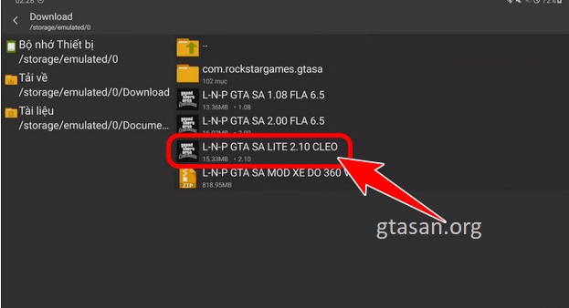 Tìm file APK